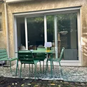 Quitter Paris pour s’installer à Bordeaux : le témoignage d’Amina, nouvelle Bordelaise dans le quartier Saint-Augustin