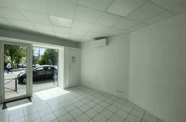 Location Local Bordeaux Mérignac