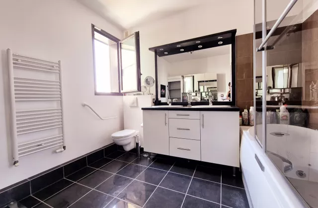 Vente Appartement Bordeaux Ravezies / Bacalan