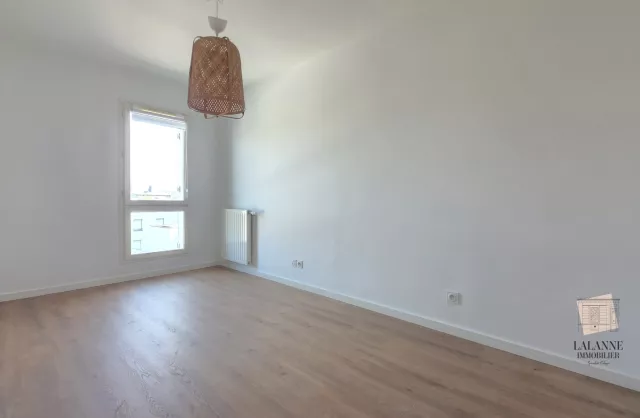 Vente Appartement Bordeaux Ravezies / Bacalan