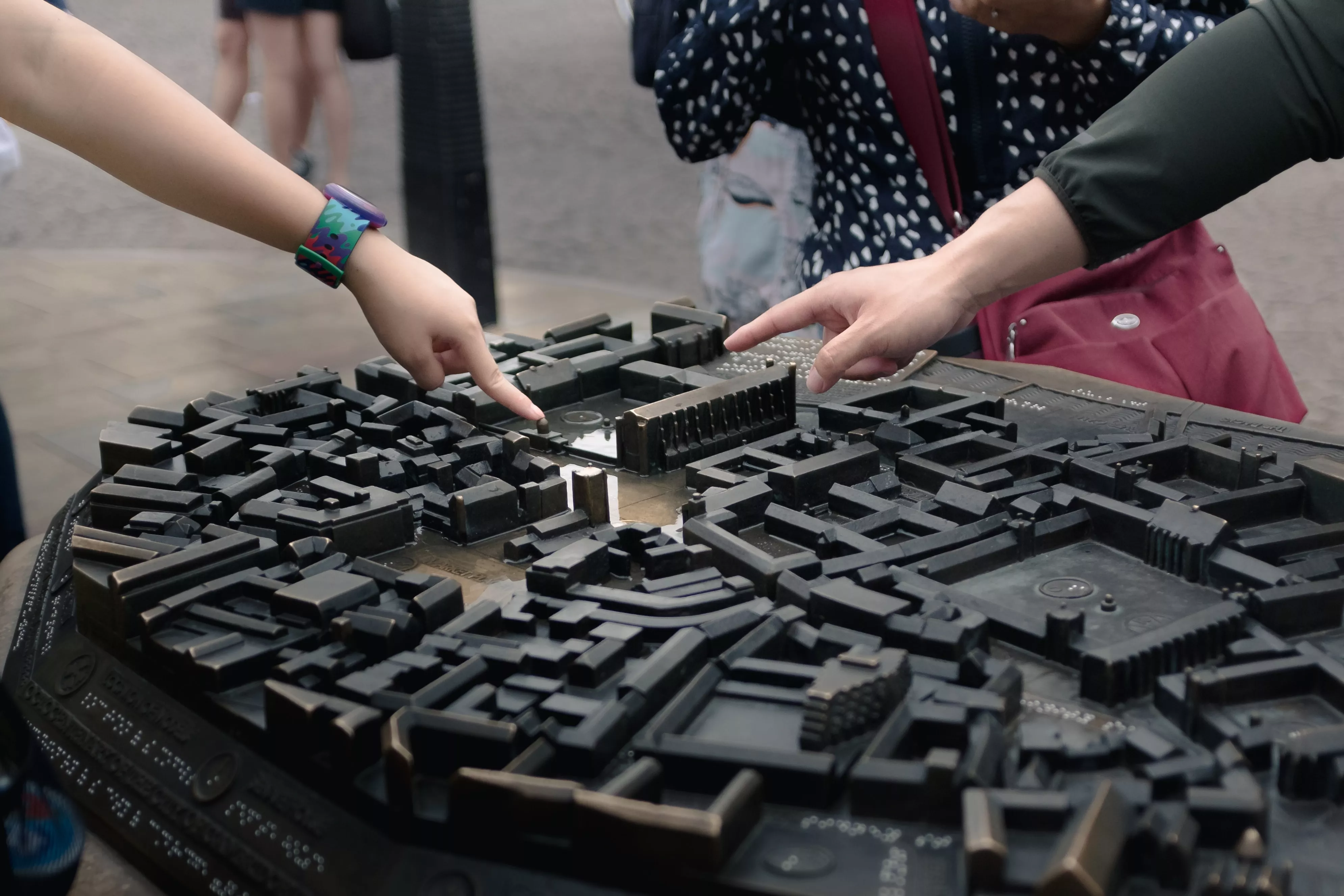 maquette noire d'une ville